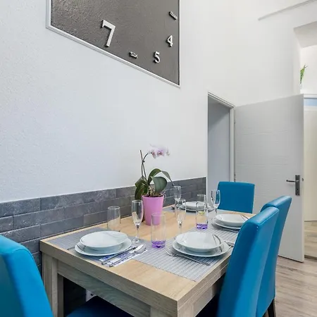 Apartment Convenient Super